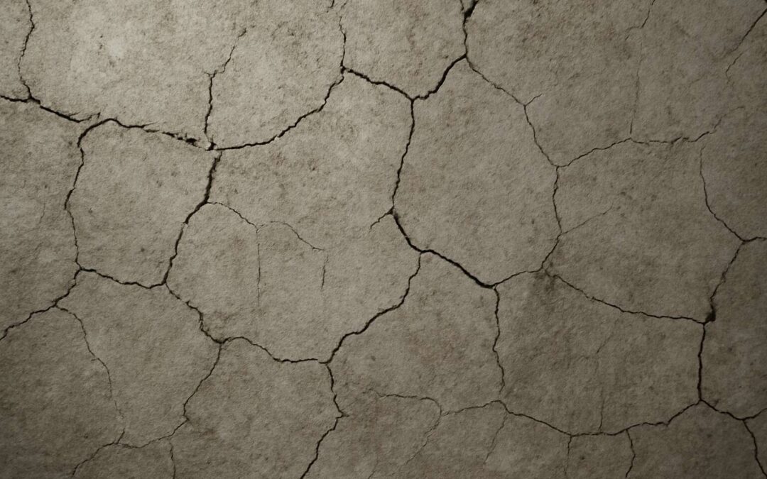 concrete walls cracking